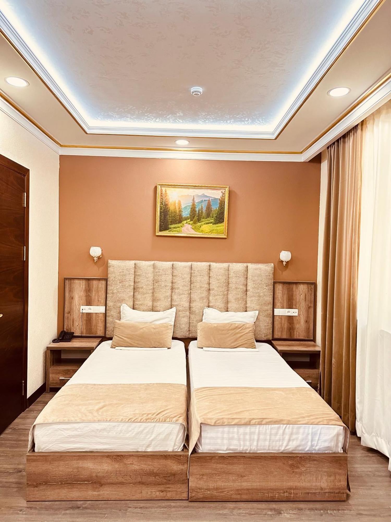 Hotel Grand ART Taschkent Exterior foto