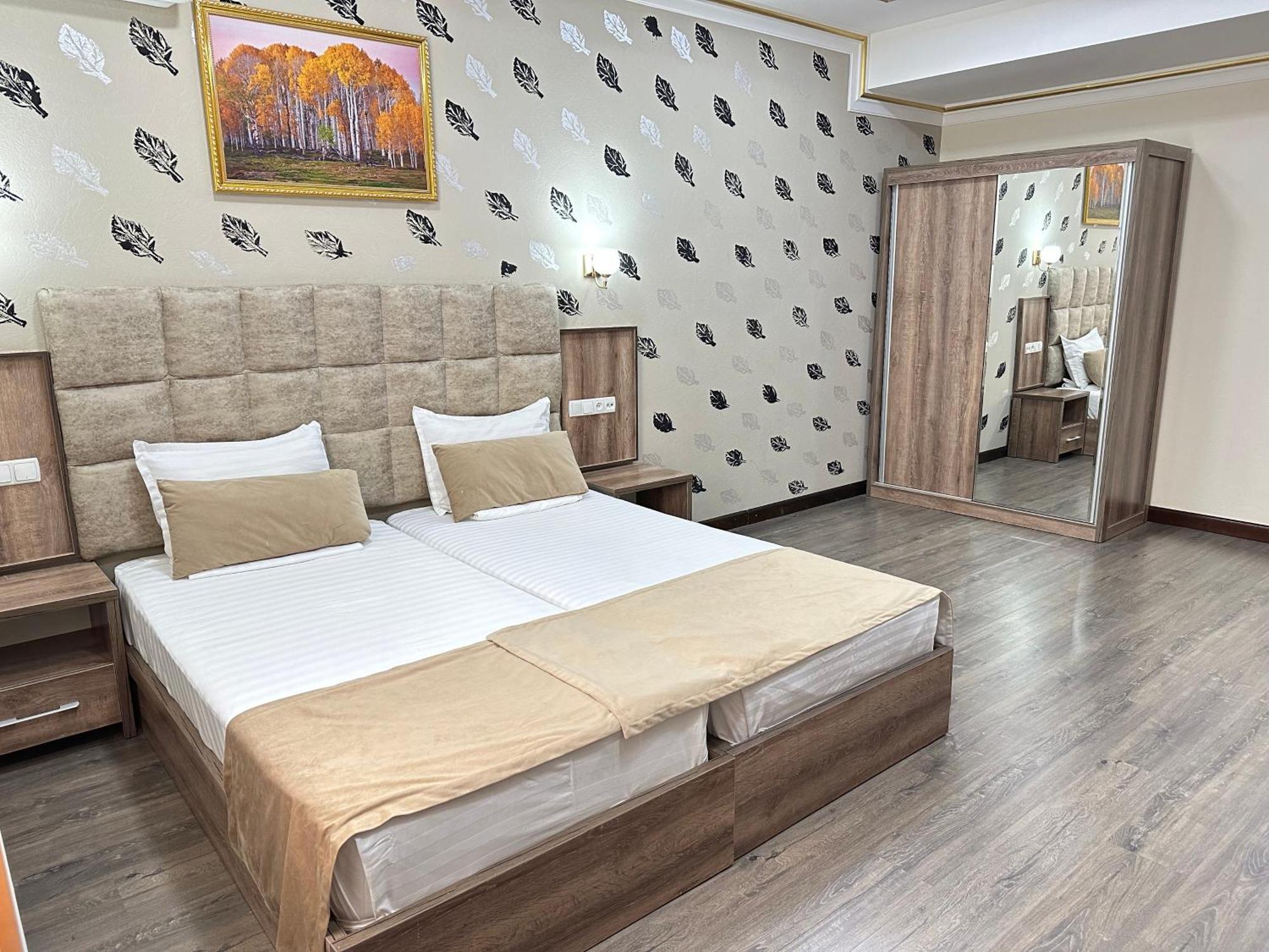 Hotel Grand ART Taschkent Exterior foto