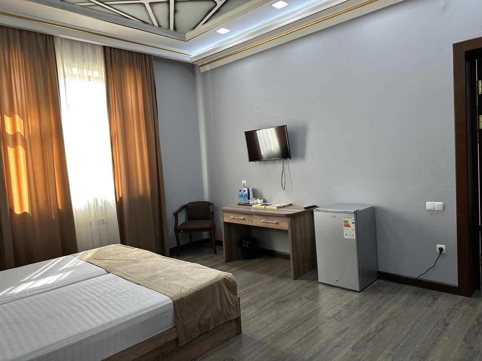 Hotel Grand ART Taschkent Exterior foto